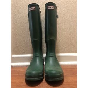 ✨💚Tall hunter green rain boots